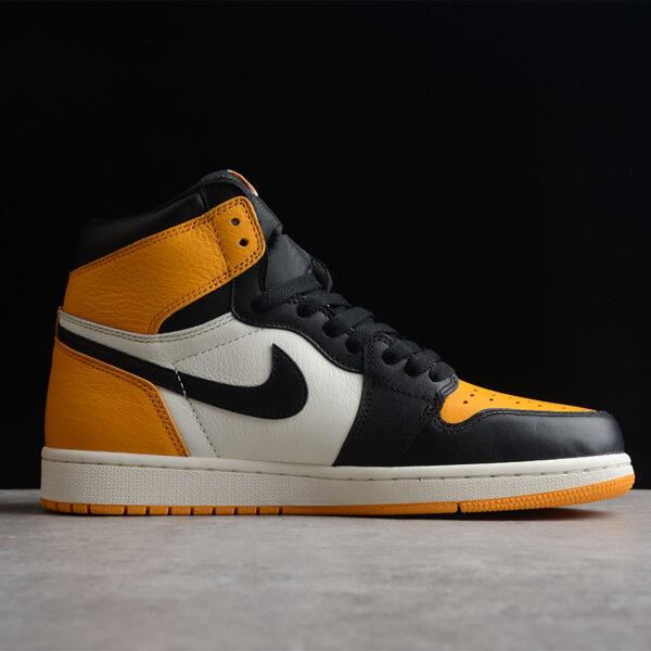 Air Jordan 1 Retro High Taxi - Image 2