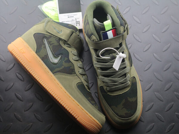 Nike Air Force 1 Jewel Mid - Image 4