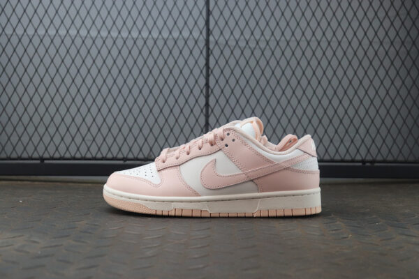 Nike Dunk Low “Orange Pearl”