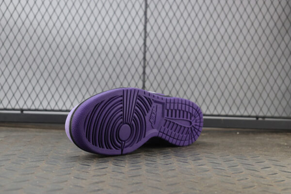 Nike SB DUNK LOW Concepts Purple Lobster - Image 4