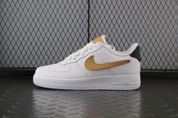 Nike Air Force 1'07 Lv8 "Interchangeable Swoosh"