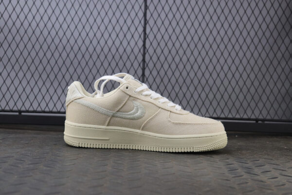 Nike Stussy x Nike Air Force 1 Low - Image 2