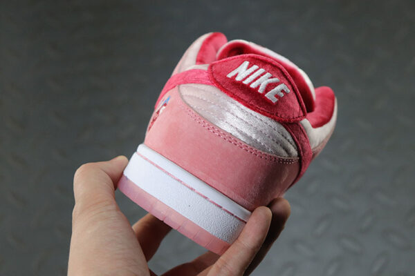 Nike SB Dunk Low x StrangeLove - Image 4