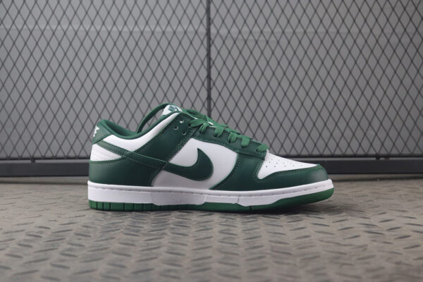 Nike Dunk Low - Branco/Verde - Image 2