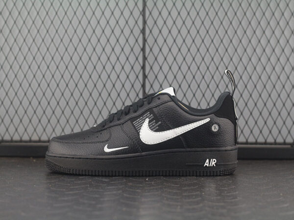 Nike Air Force 1 07 LV8 Utility Pack