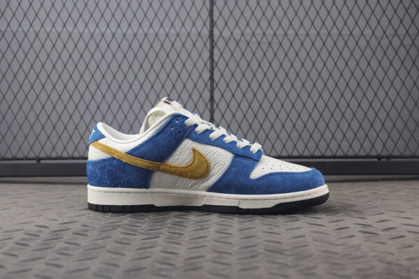 Nike Kasina x Dunk Low - Image 2