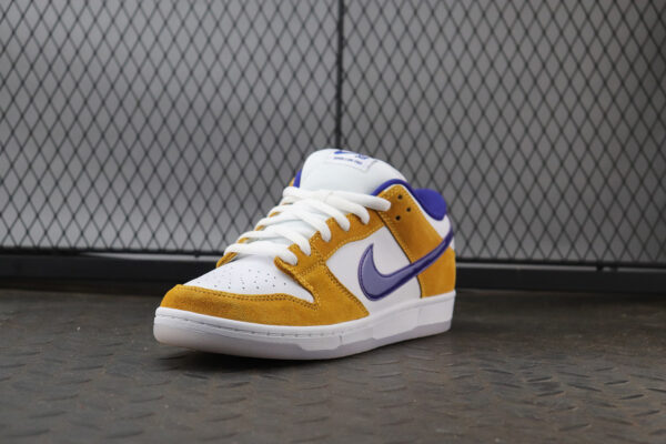 Nike SB Dunk Low Laser Orange - Image 3