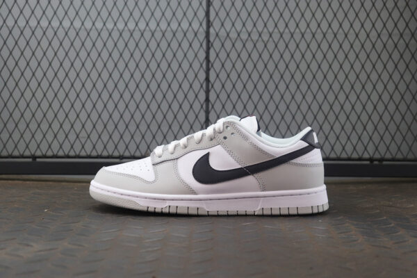 Nike Dunk - Branco/Cinza