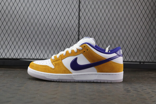 Nike SB Dunk Low Laser Orange