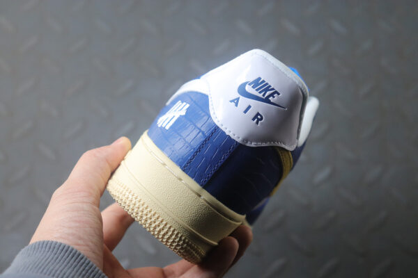 Nike Undefeated x Air Force 1 'Dunk vs AF-1' - Image 4