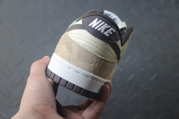 Nike Dunk Low - Bege/Marrom - Image 3