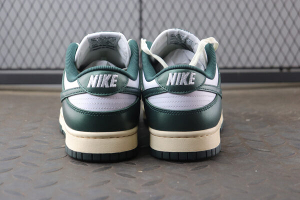 Nike Dunk Low Vintage Green - Image 4