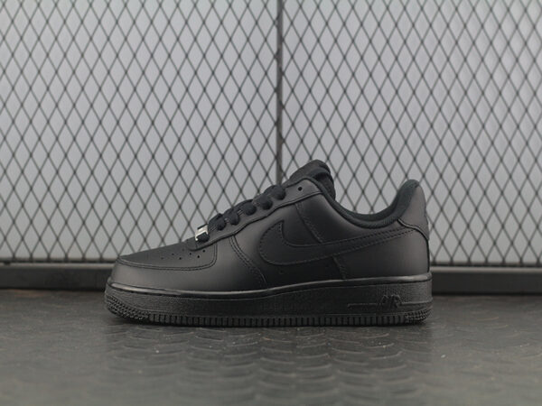 Nike Air Force1 Black Low