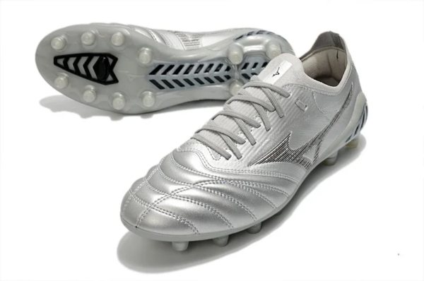 Mizuno Morelia Neo III Prata/Preto - Image 3